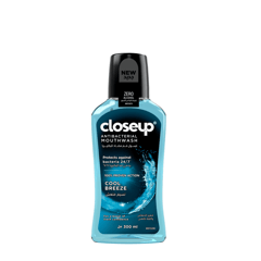 Close Up mouth wash Cool Breeze 300Ml